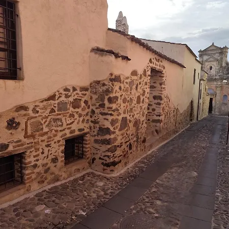 Nyaraló Casa La Pavoncella *